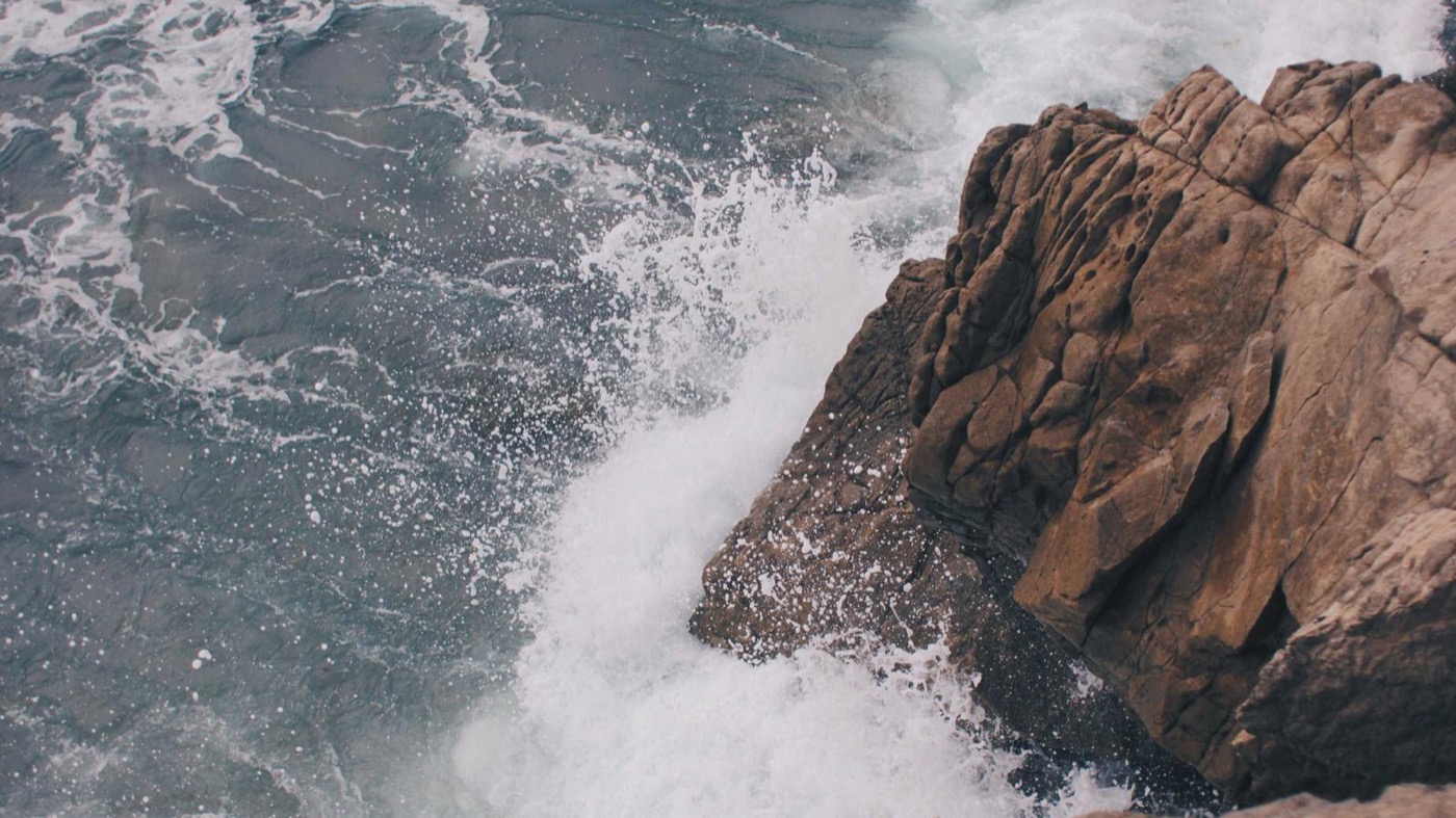 Professional coaching session focused on resume clarity.