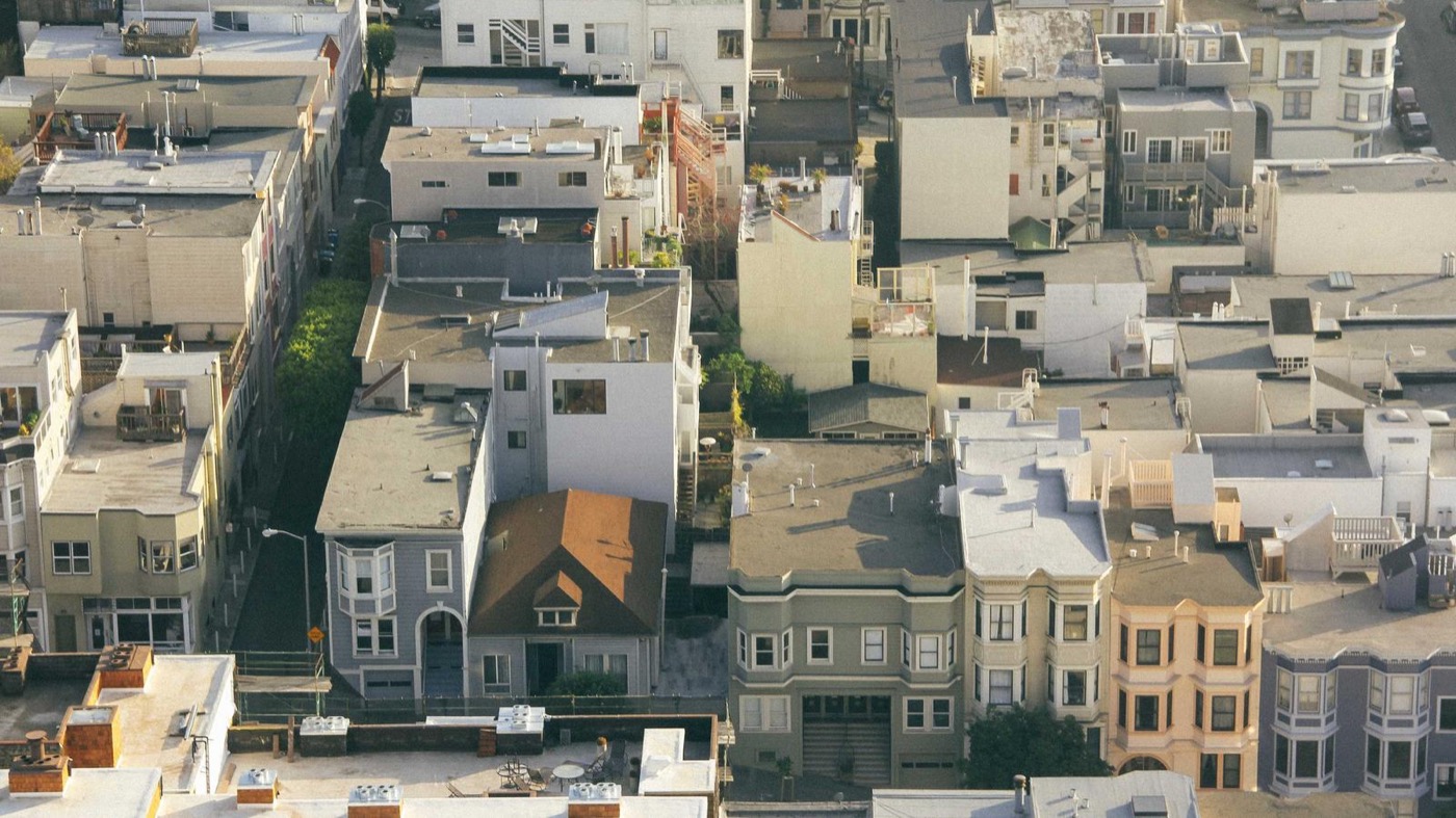 Career coaching session with AI engineers in Houston.