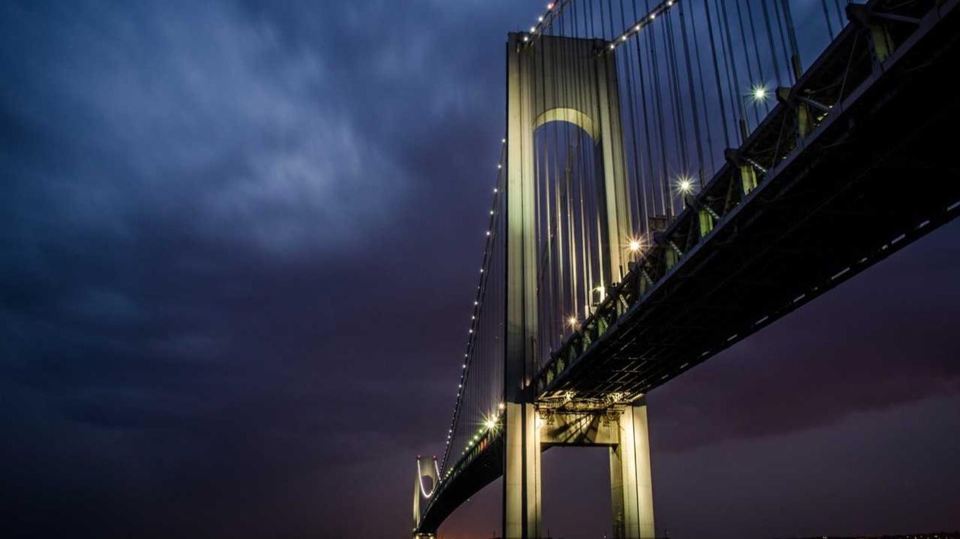 Professional coaching and career strategy imagery.